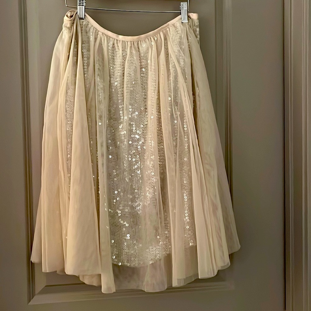 Tracy Reese sequin lined tulle skirt. Size 6